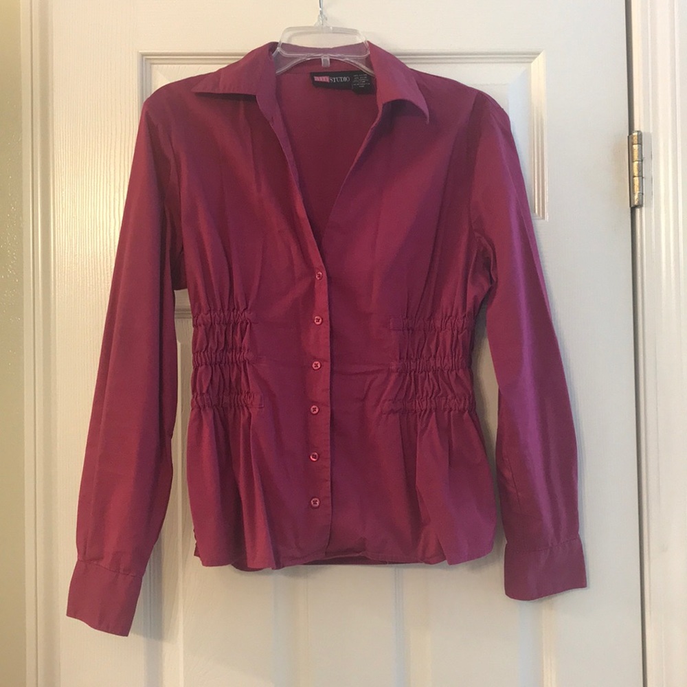 Woman’s Medium Dress Shirt